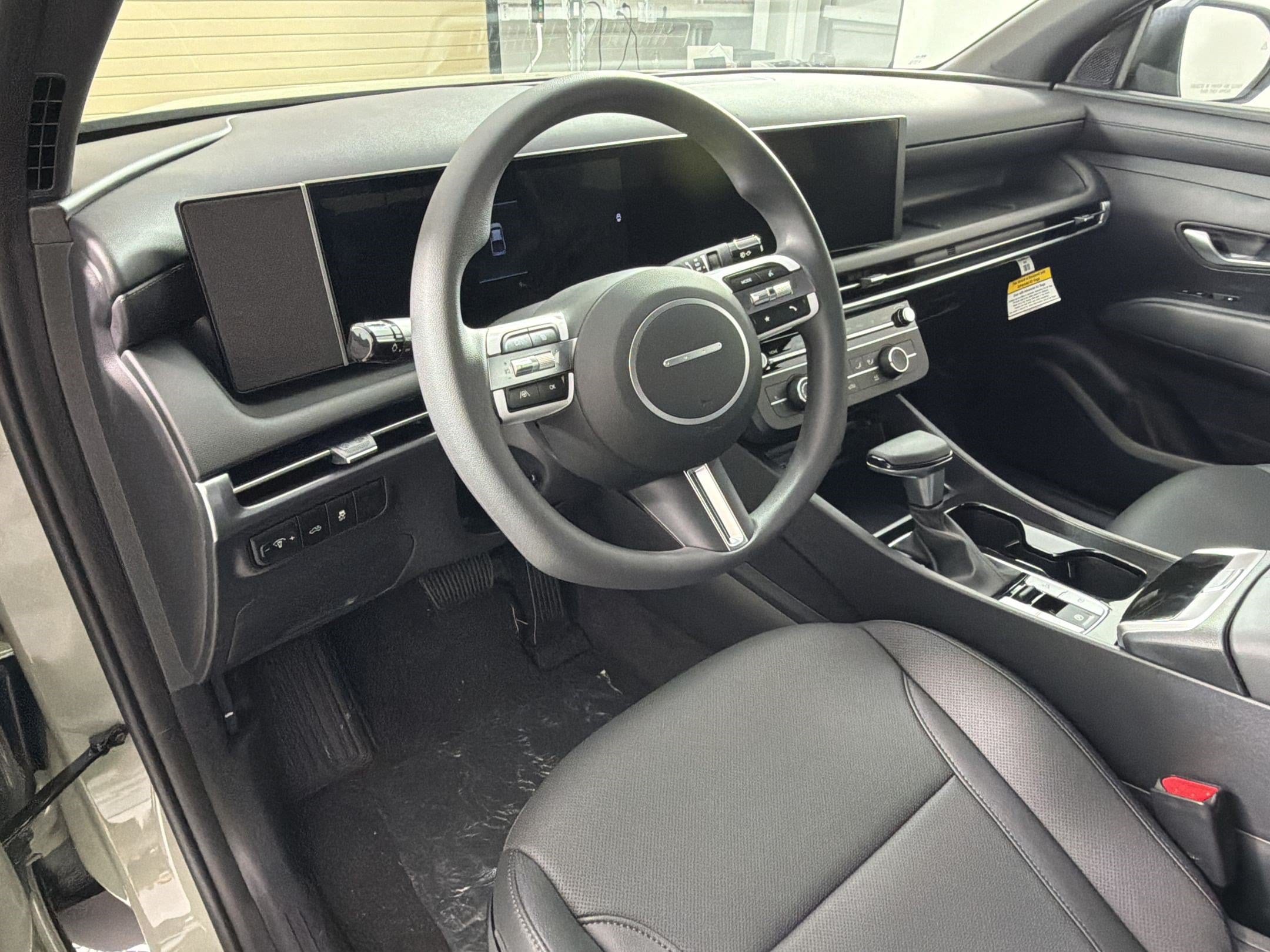 2027 Hyundai Santa Cruz SE SE FWD
