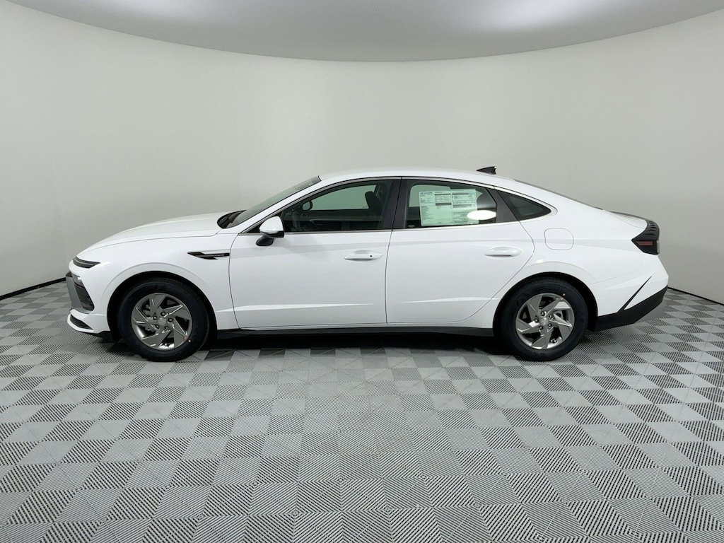 New 2026 Hyundai Sonata SE SE FWD