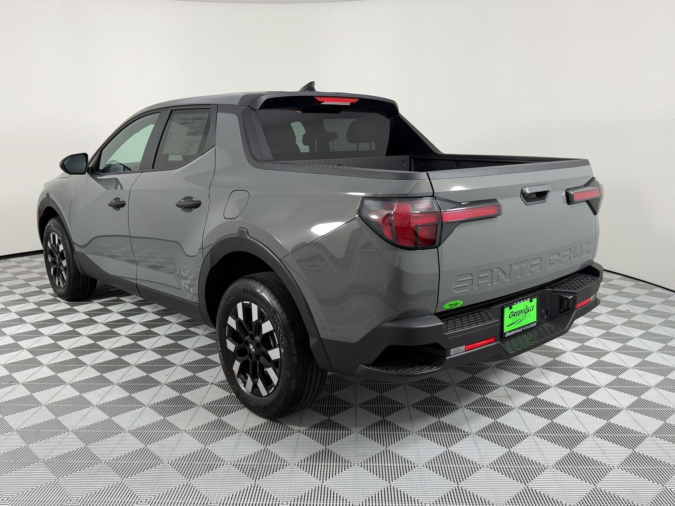 2027 Hyundai Santa Cruz SE SE FWD