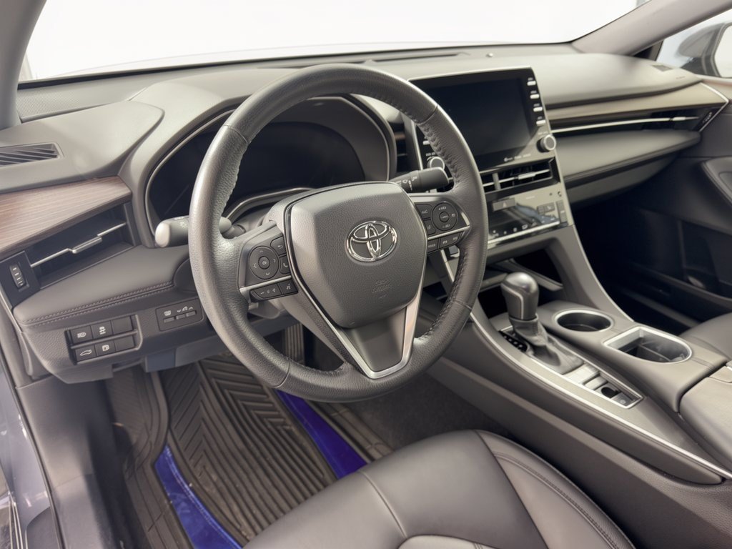 2022 Toyota Avalon XLE XLE FWD