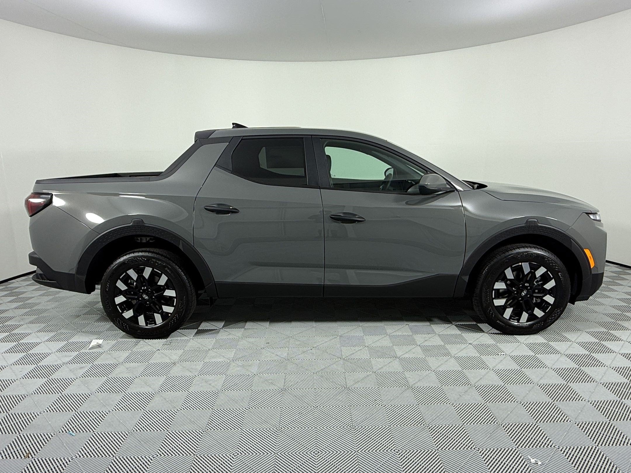 2027 Hyundai Santa Cruz SE SE FWD