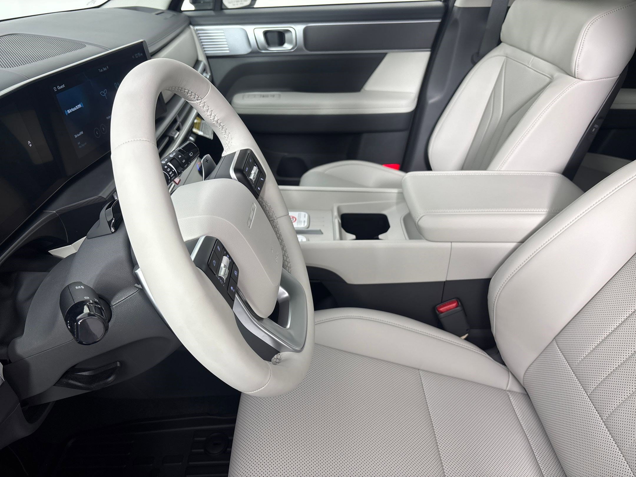 2026 Hyundai Santa Fe SEL - Photo 16