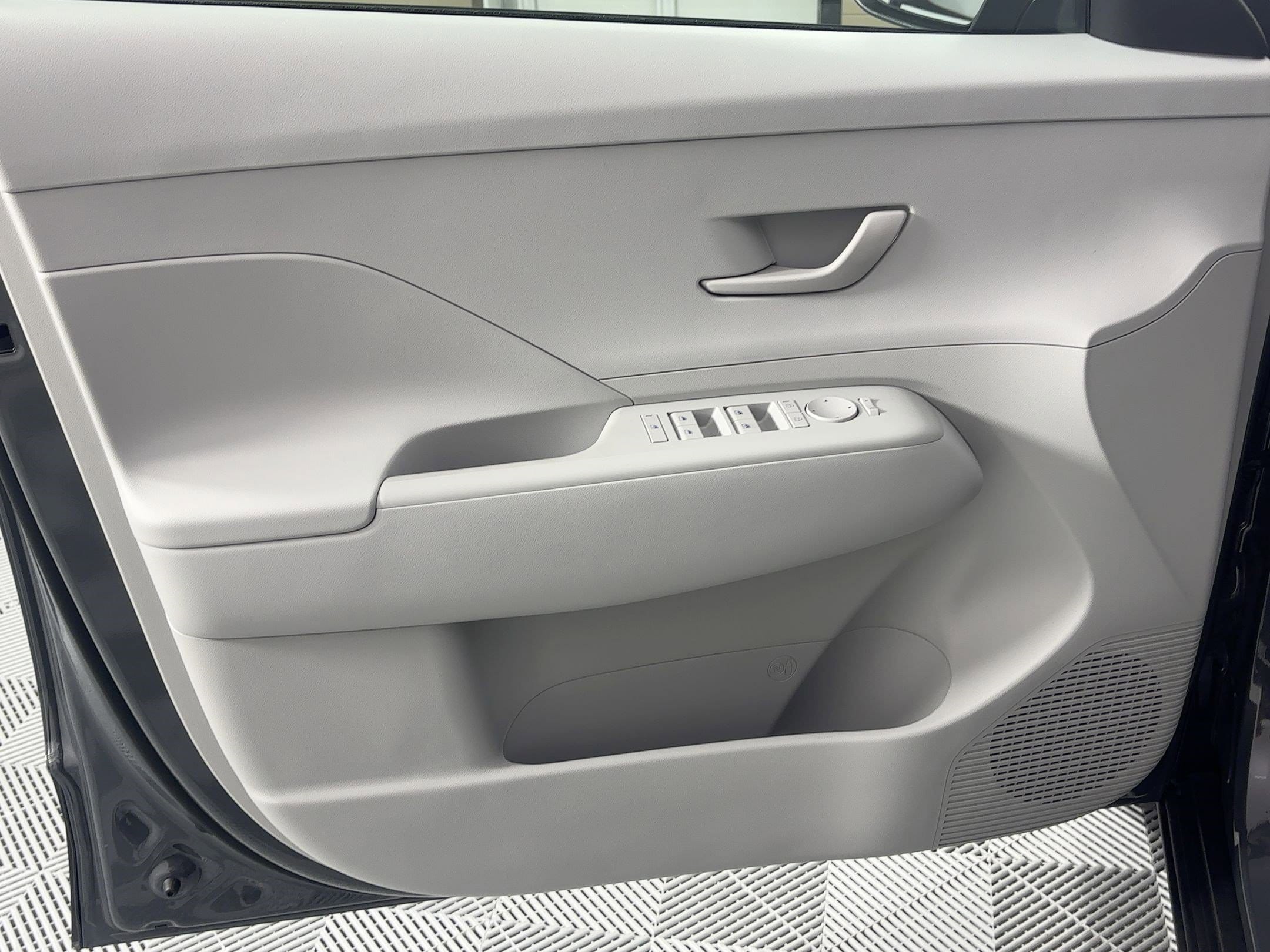 2026 Hyundai Kona SEL Sport - Photo 13