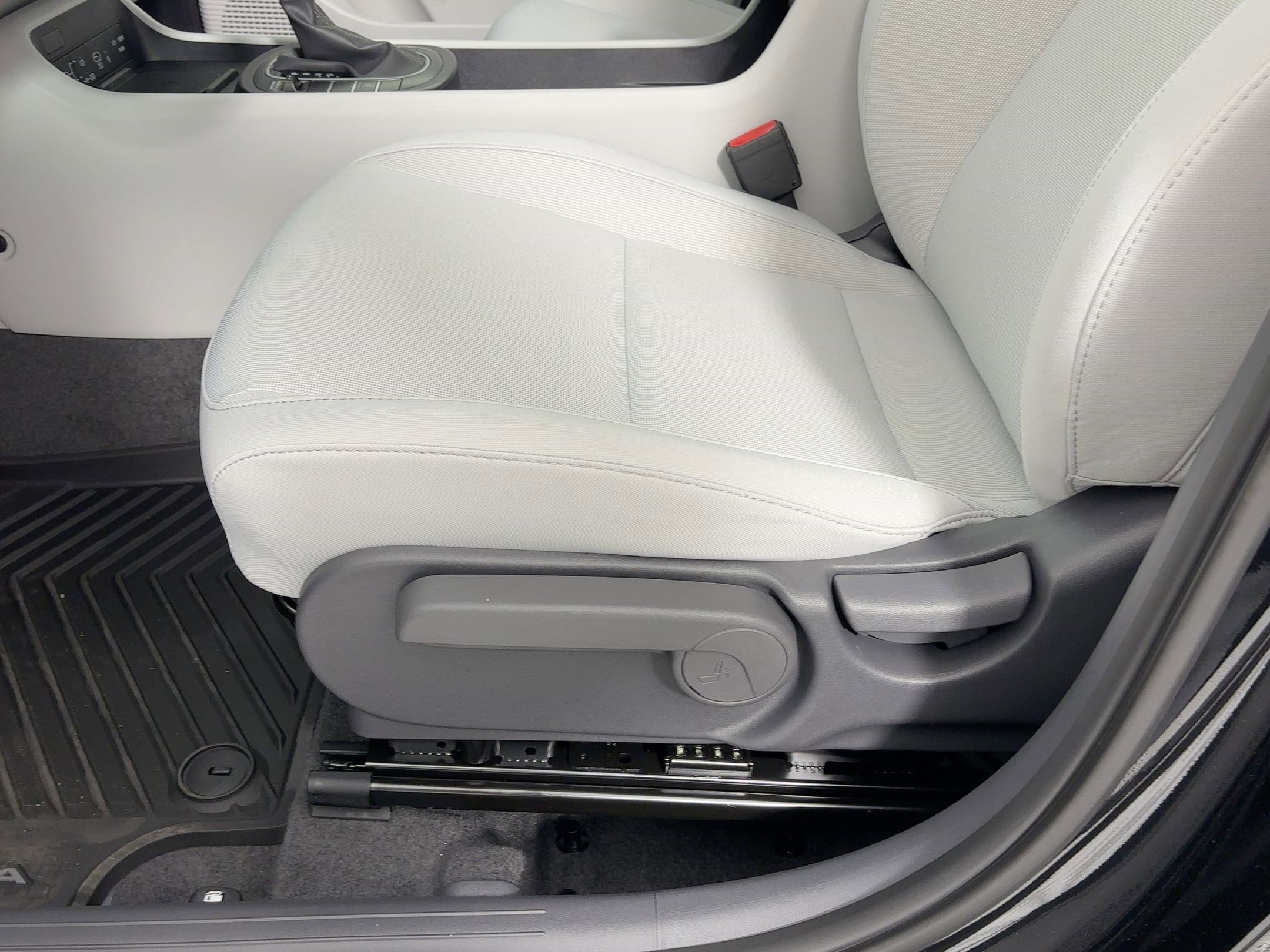 2026 Hyundai Kona SEL Sport - Photo 14