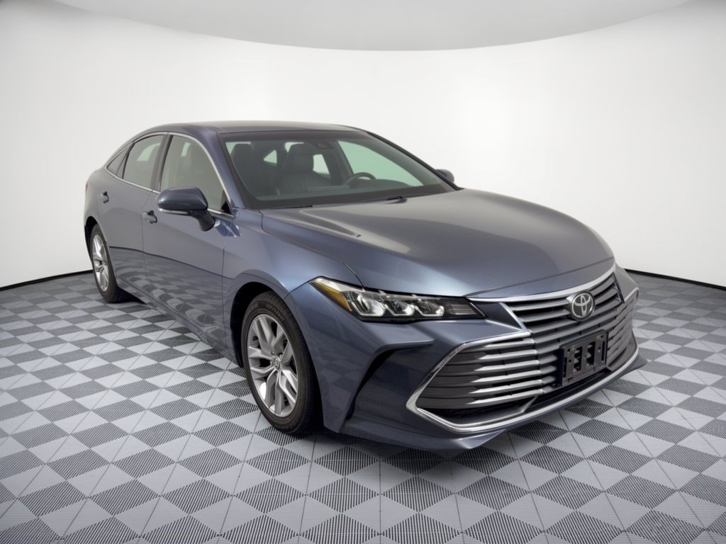2022 Toyota Avalon XLE XLE FWD