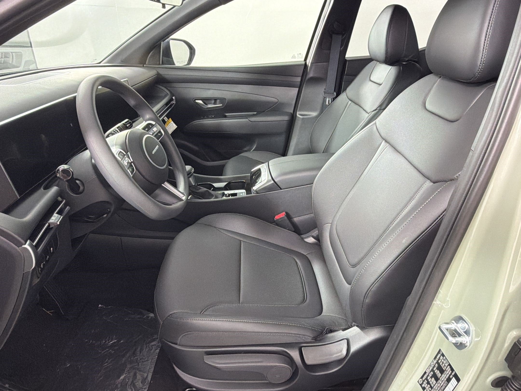 2027 Hyundai Santa Cruz SE SE FWD