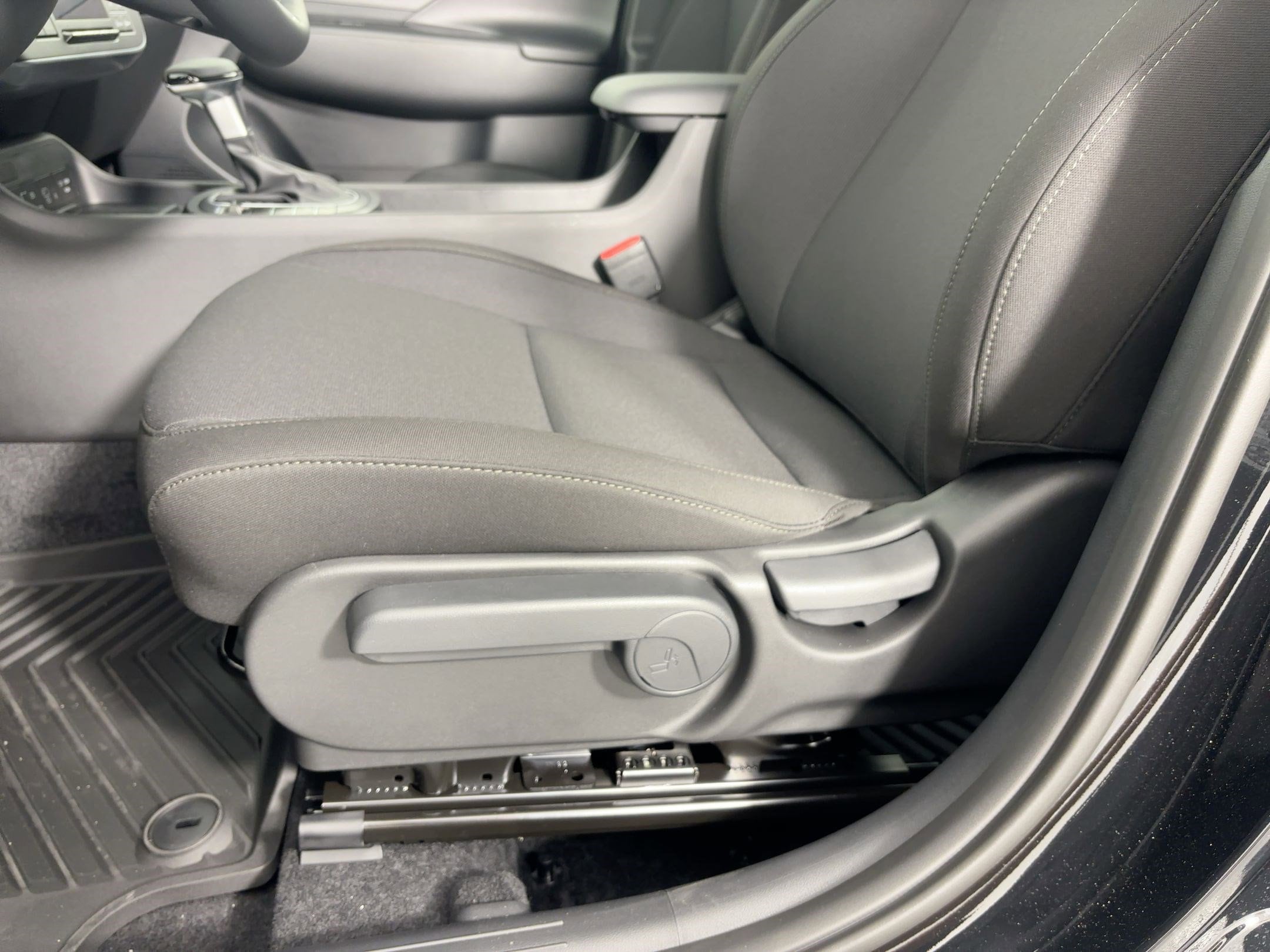 2026 Hyundai Kona SEL Sport - Photo 14