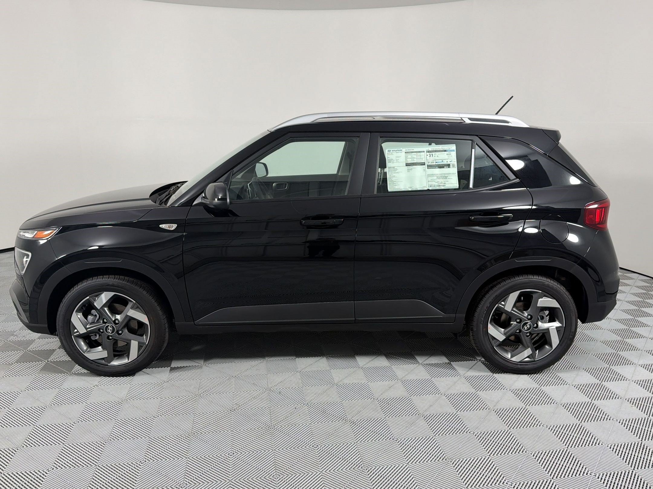 2026 Hyundai Venue SEL SEL FWD