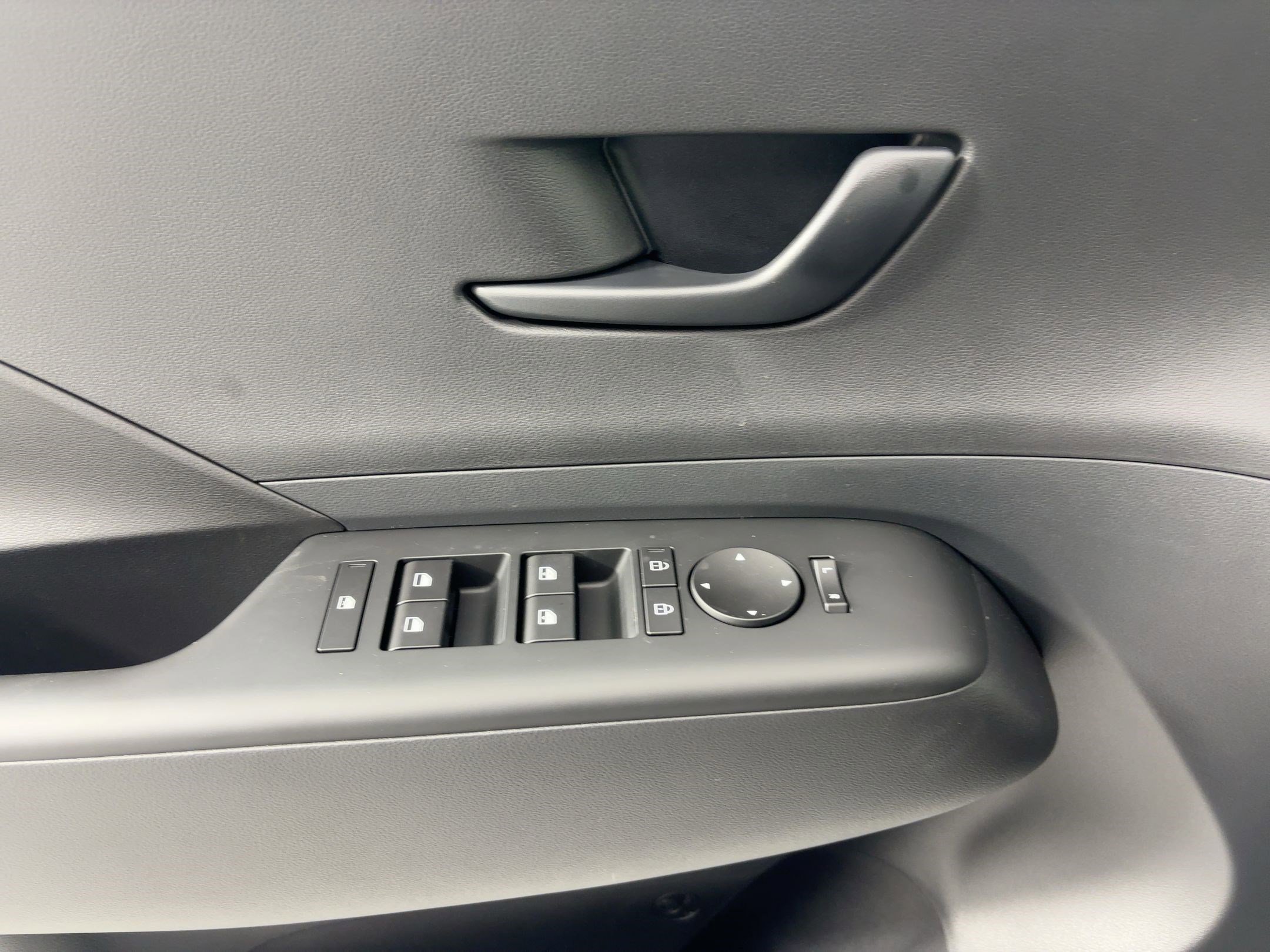 2026 Hyundai Kona SEL Sport - Photo 21