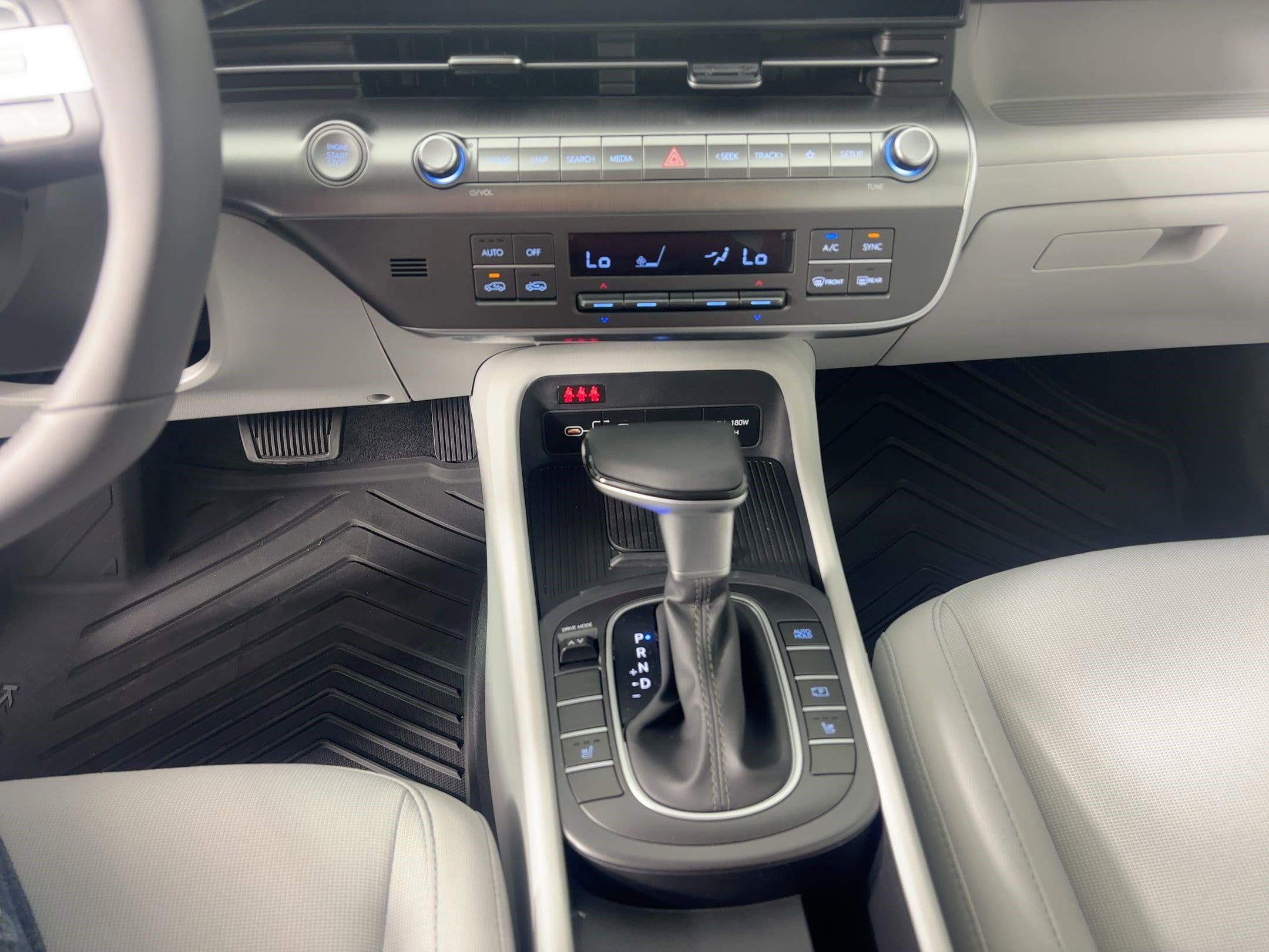 2026 Hyundai Kona SEL Sport - Photo 18