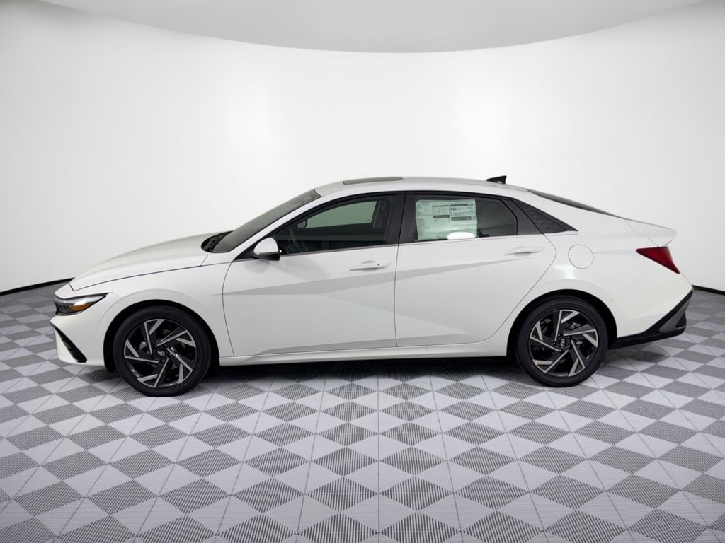 New 2026 Hyundai Elantra Limited Sedan