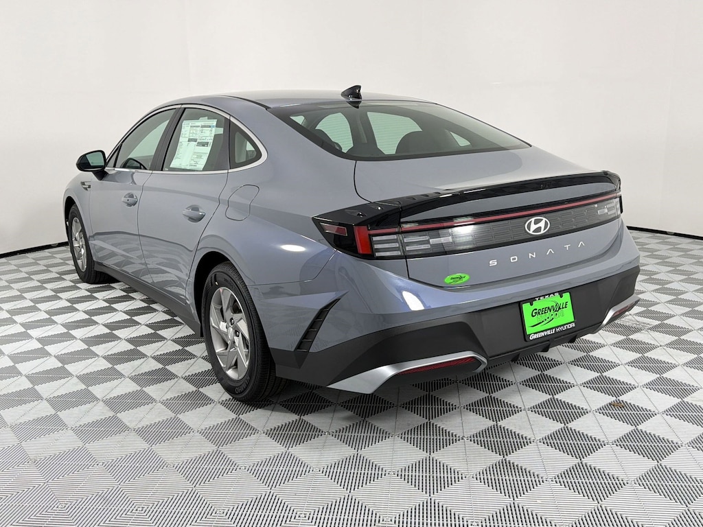 New 2026 Hyundai Sonata SE SE FWD