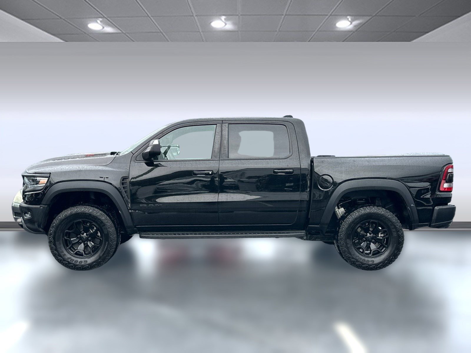 2022 Ram 1500 TRX photo 2