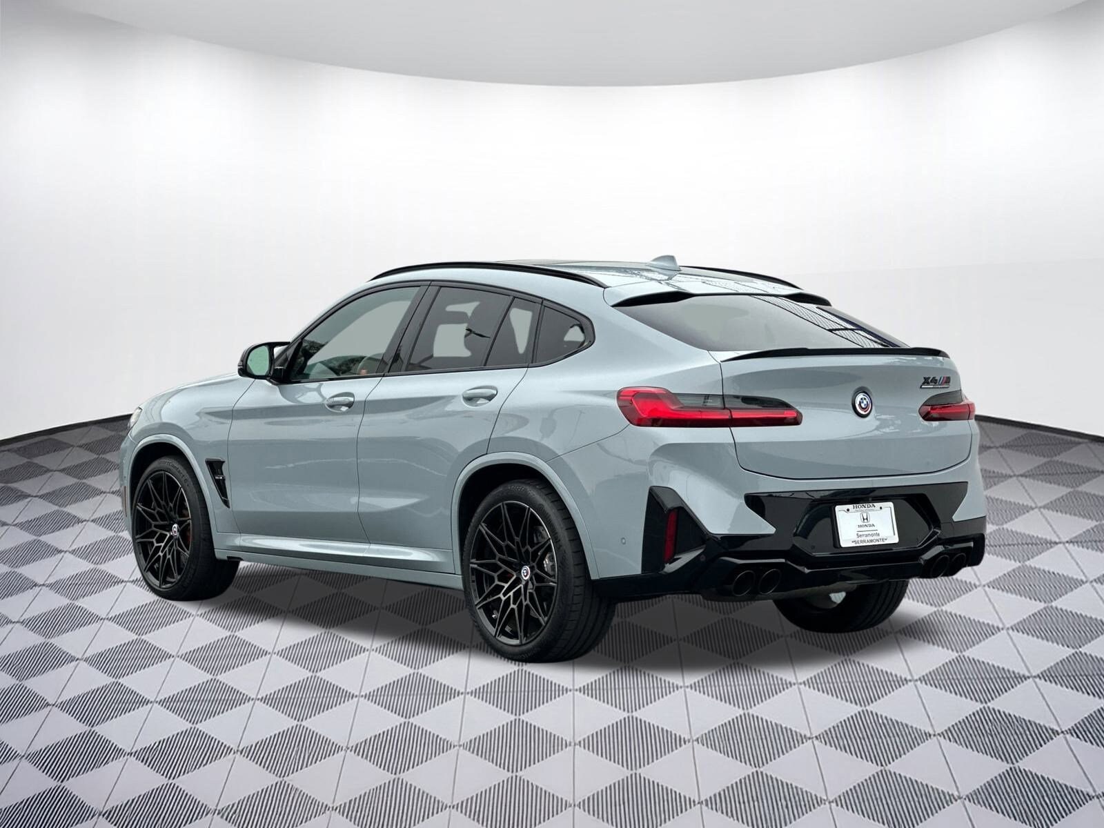 2023 Bmw X4 photo 2