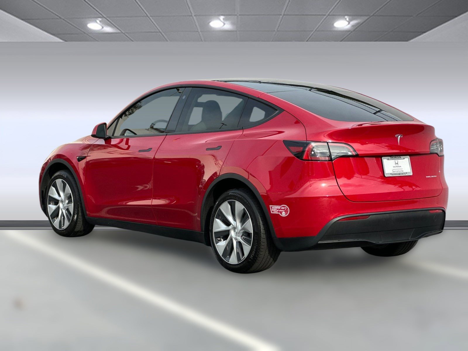2023 Tesla Model Y Long Range photo 3