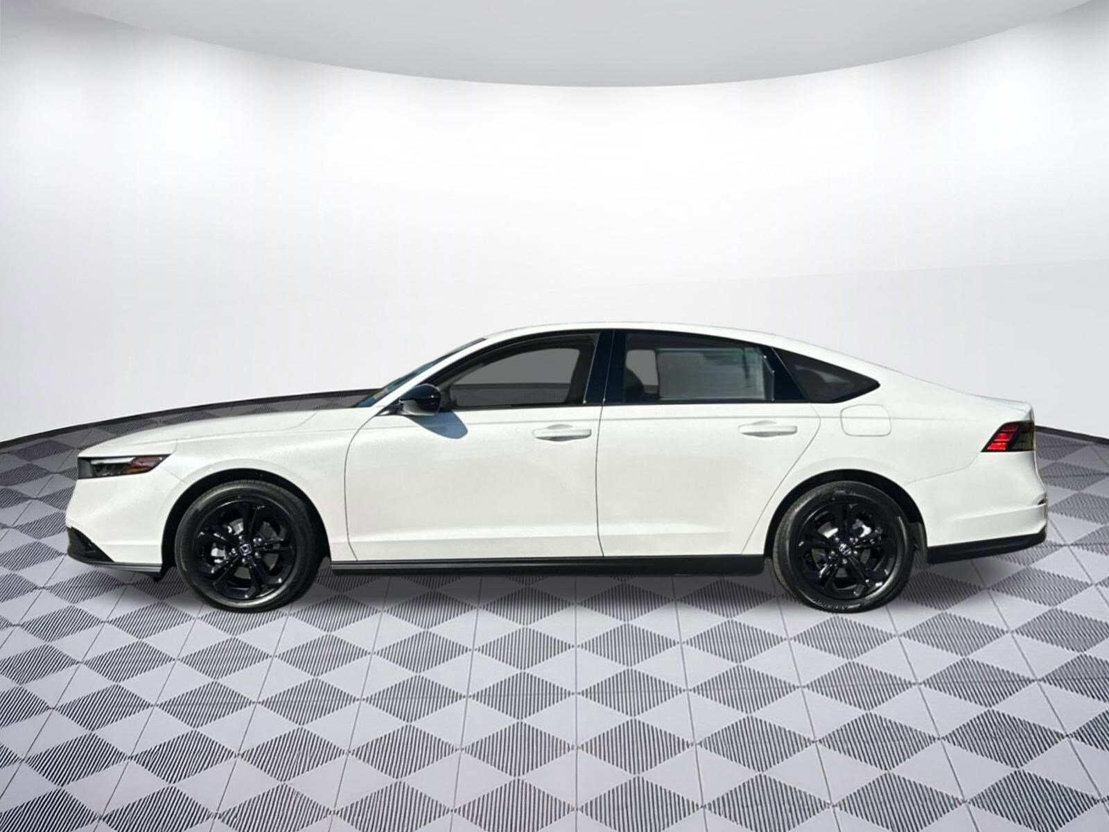 2025 Honda Accord SE photo 2
