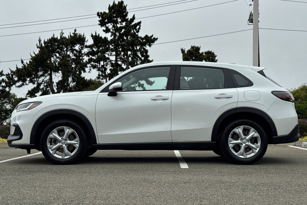 Certified 2023 Honda HR-V LX 2WD SUV