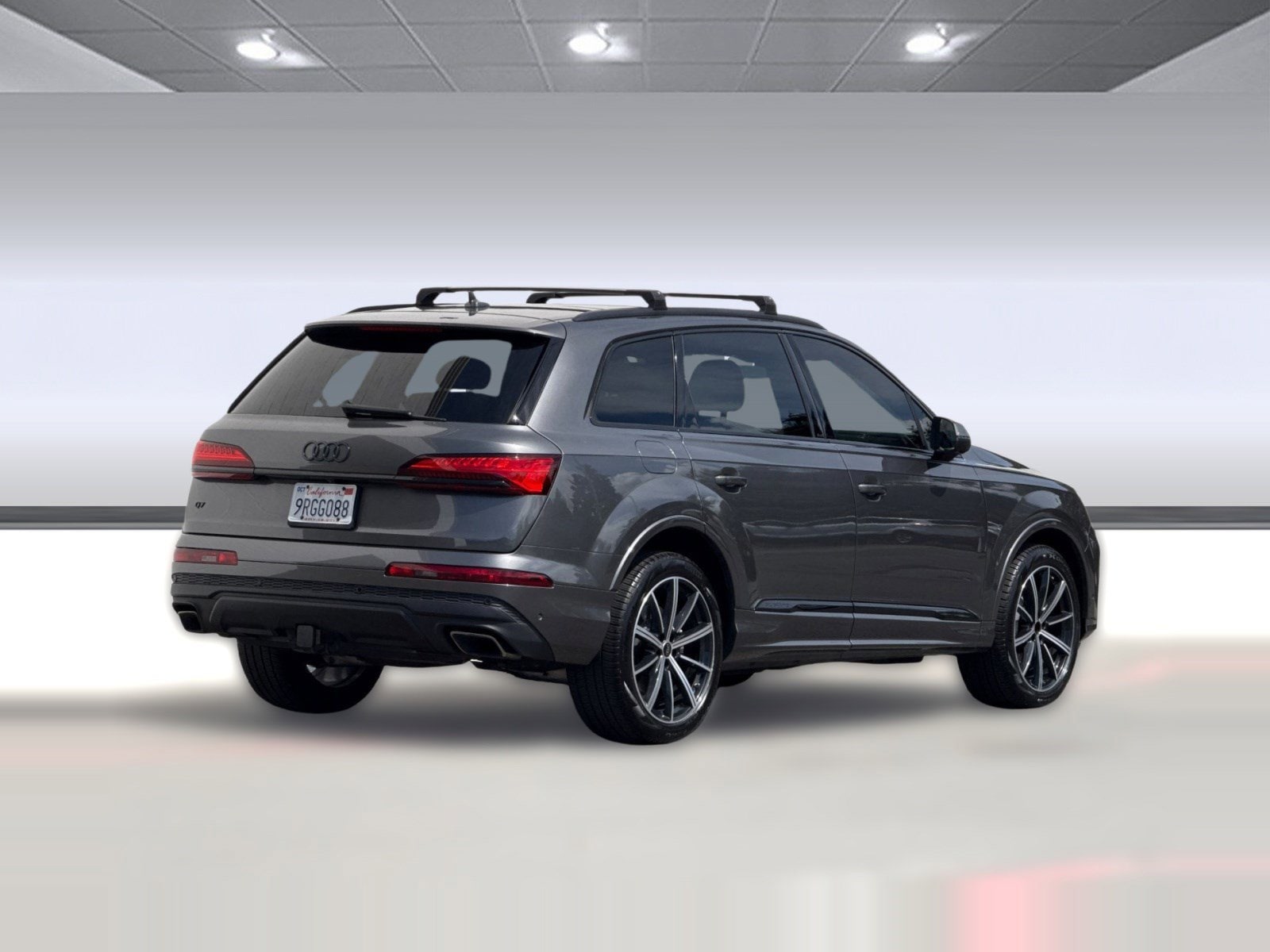 2025 Audi Q7 45 Premium photo 3