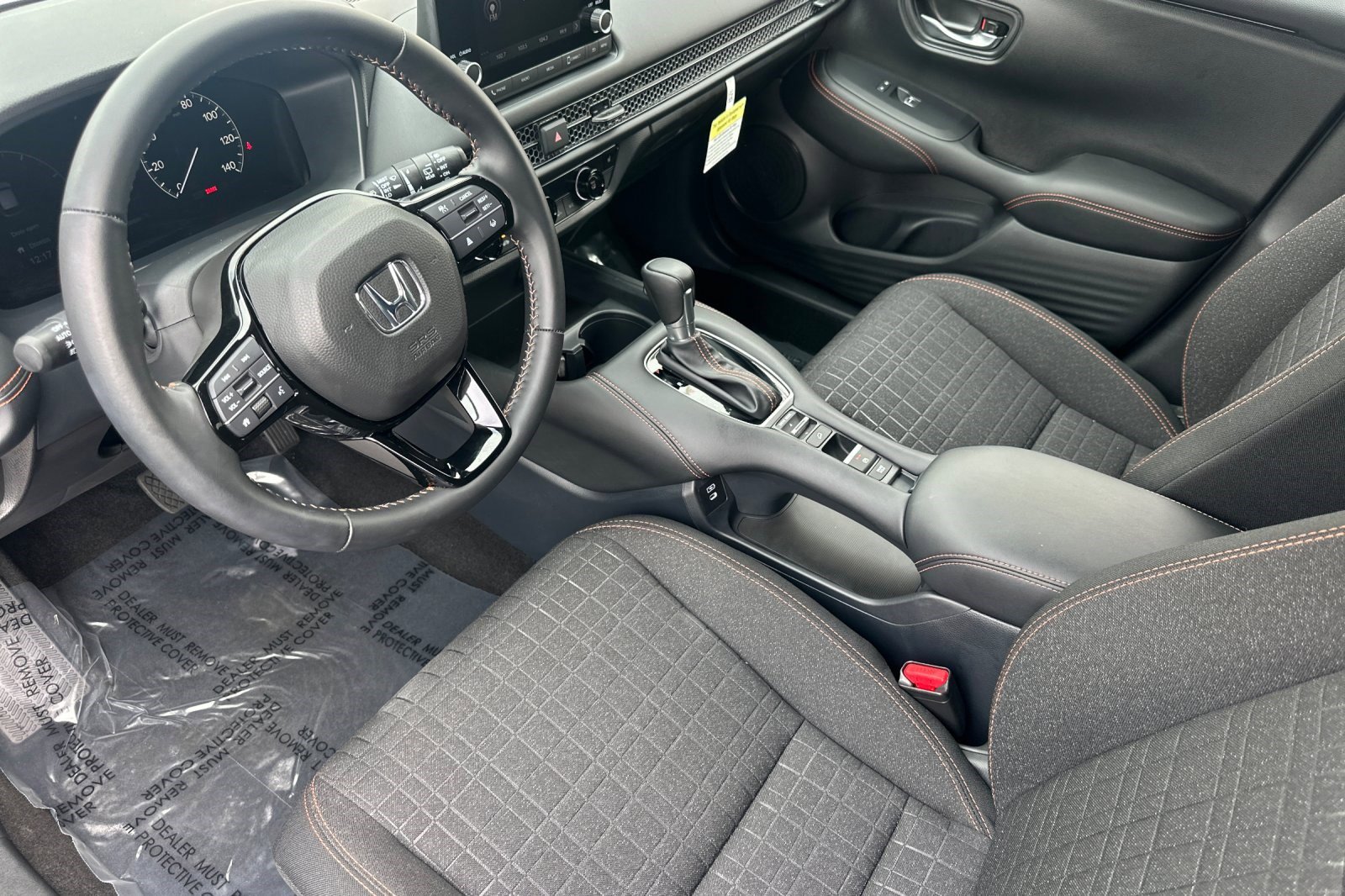 2025 Honda HR-V Sport photo 4