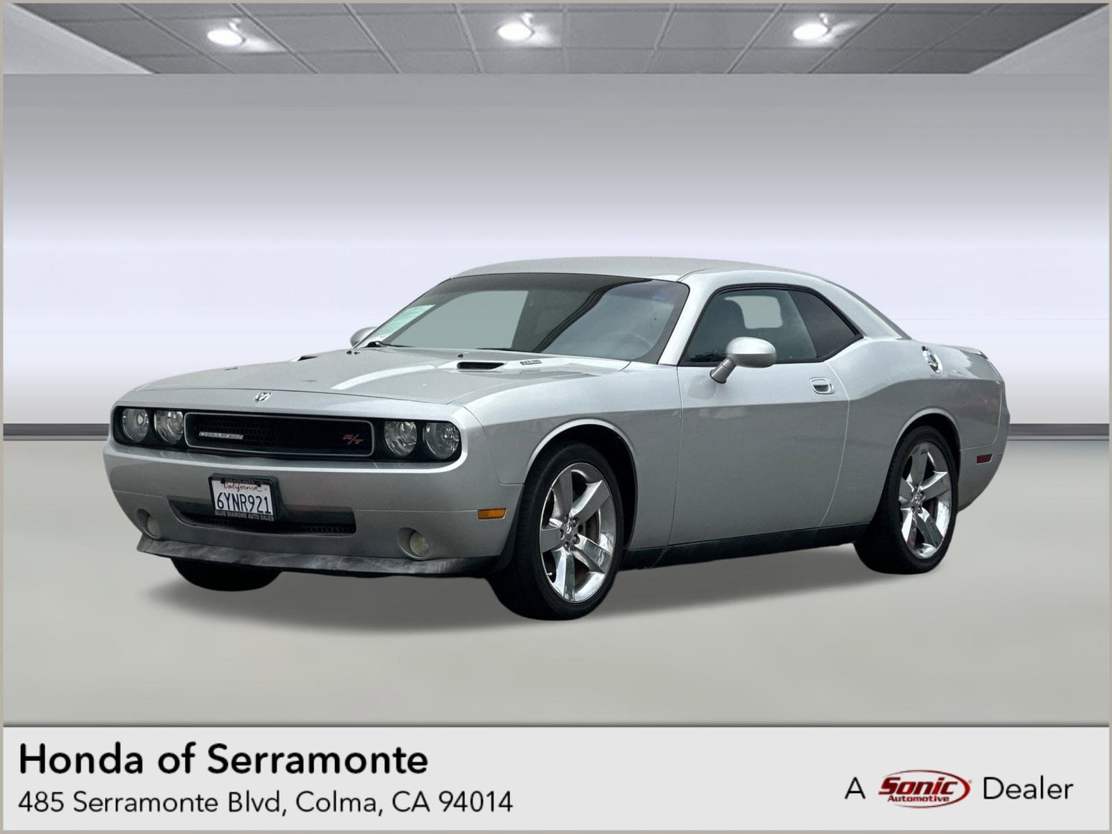 2009 Dodge Challenger R/T's photo