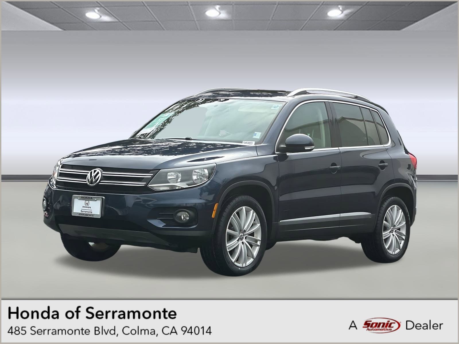 2012 Volkswagen Tiguan S's photo