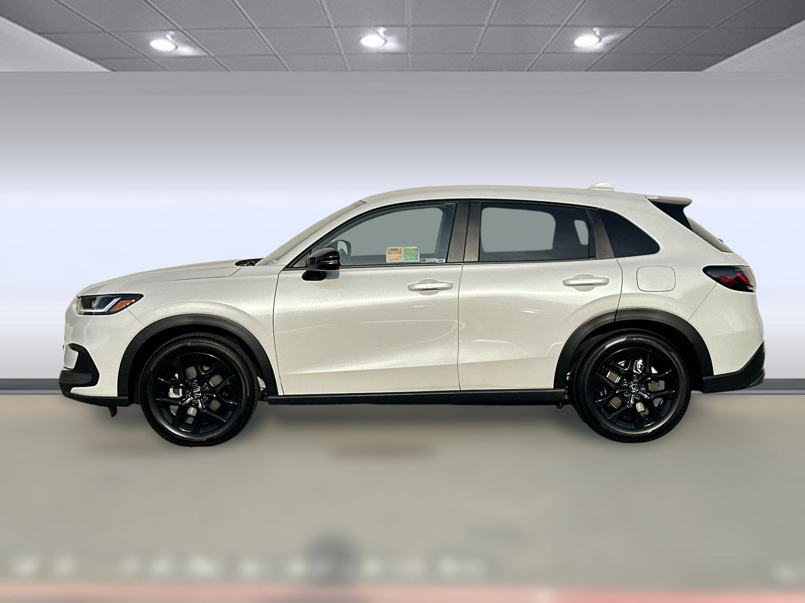 2025 Honda HR-V Sport photo 2