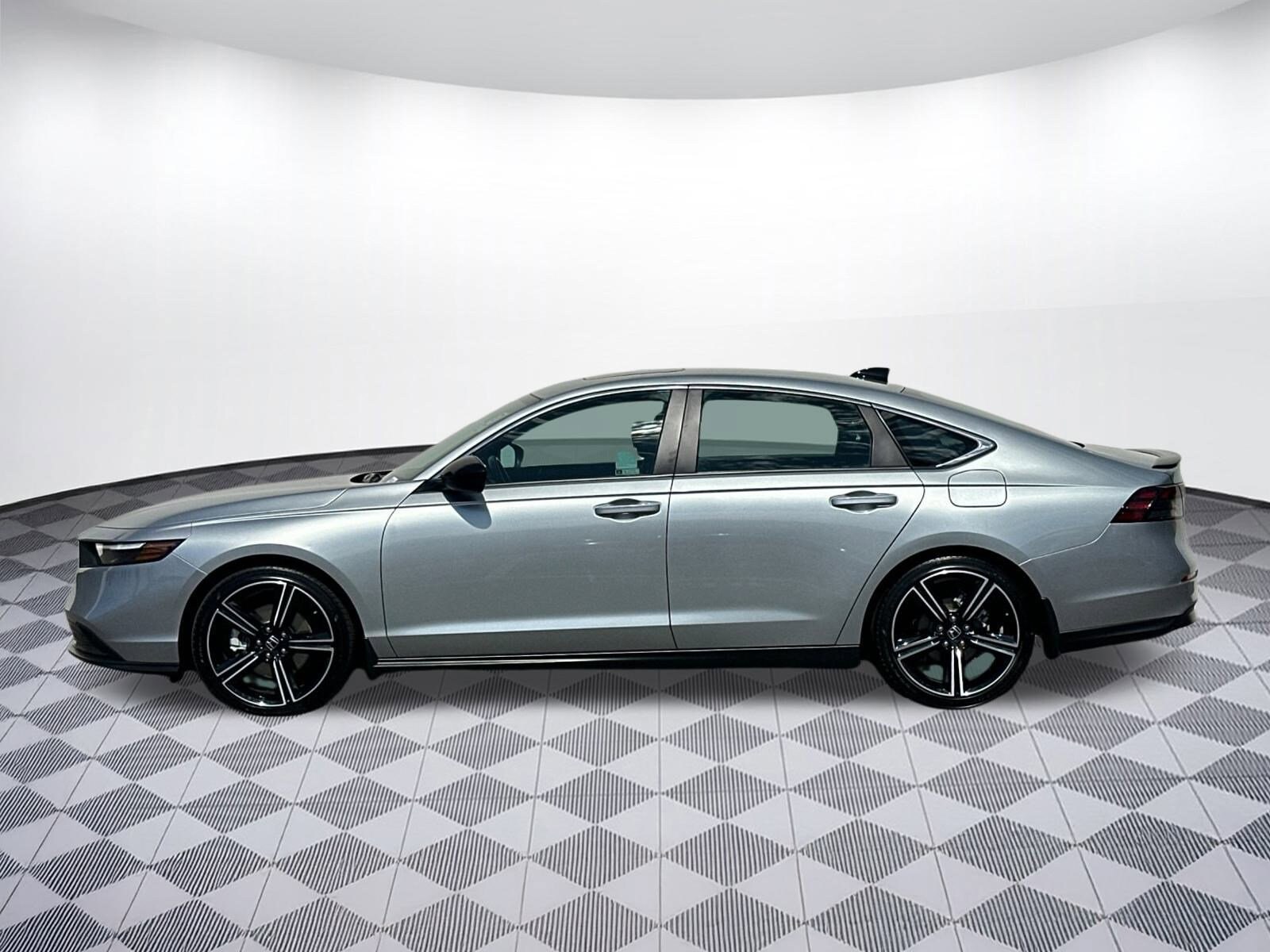 2024 Honda Accord Hybrid Sport photo 2