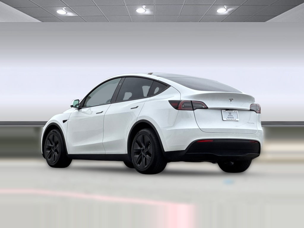 Used 2025 Tesla Model Y Long Range SUV