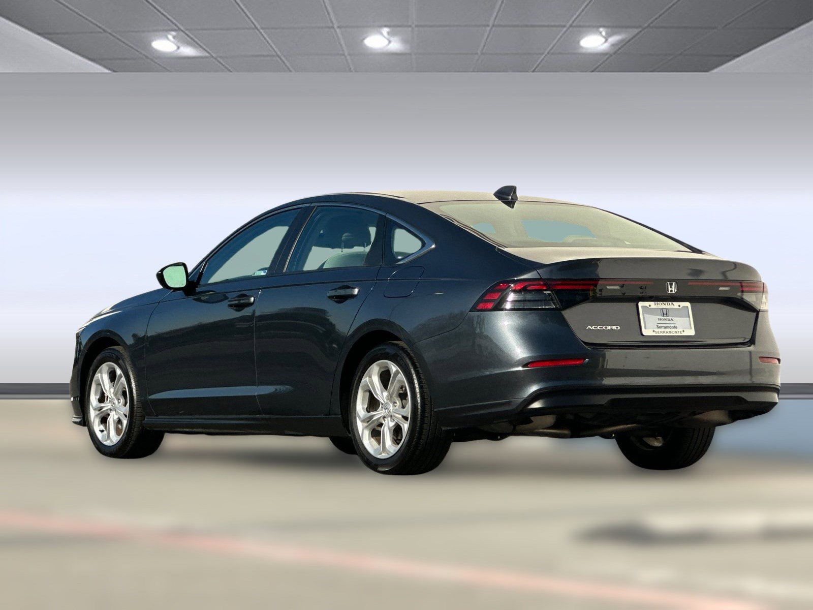 2023 Honda Accord LX photo 3