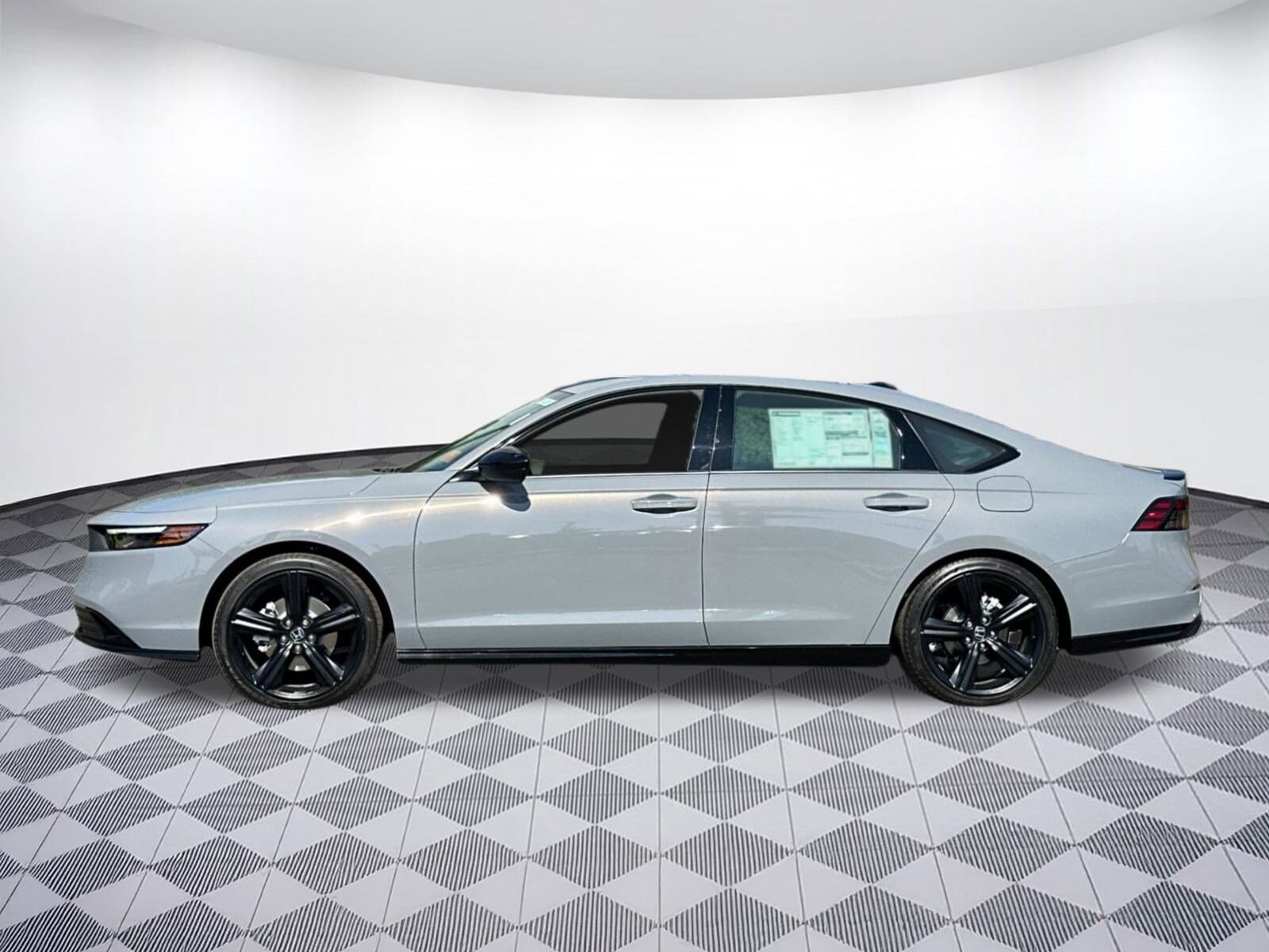 2025 Honda Accord Hybrid Sport-L photo 2