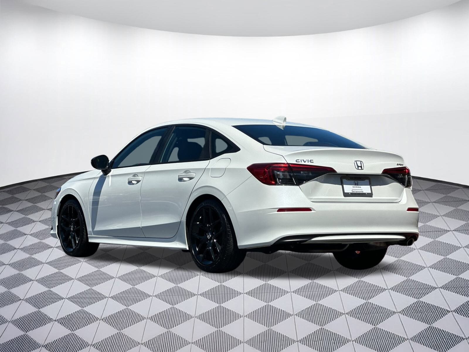 2022 Honda Civic Sport photo 3