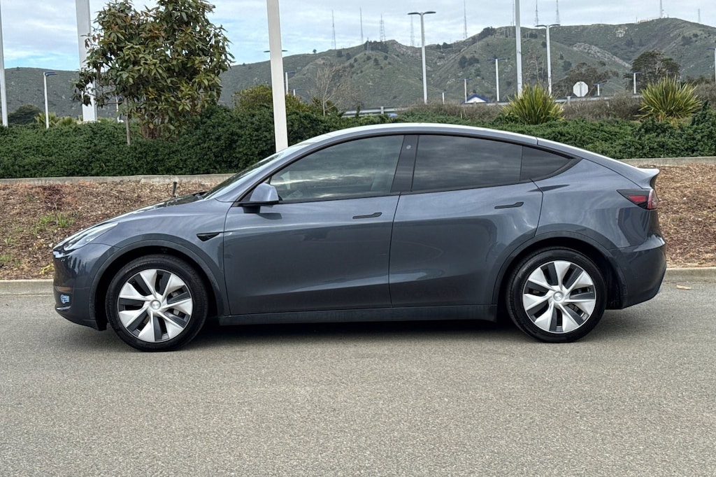 Used 2020 Tesla Model Y Long Range SUV