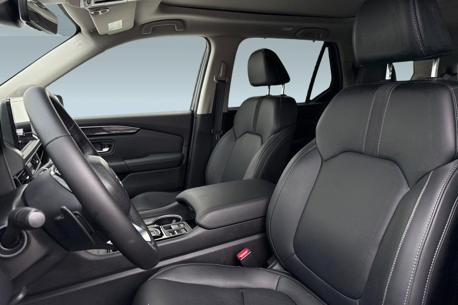 2024 Honda Pilot Touring photo 4