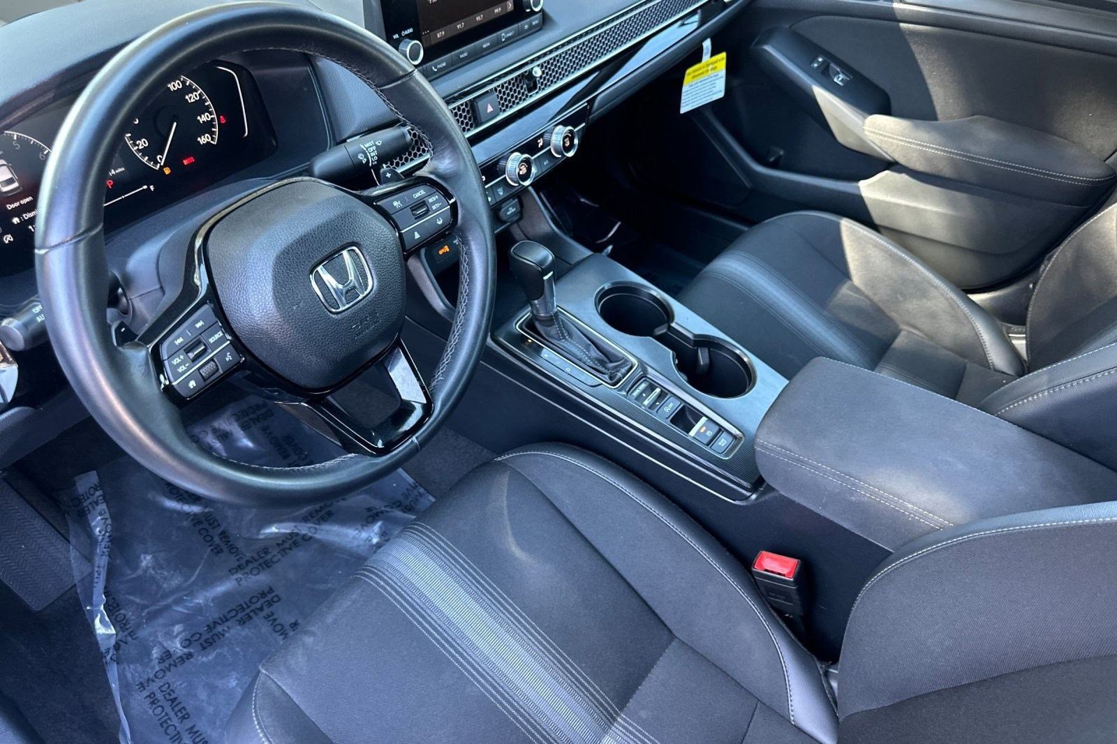 2024 Honda Civic Sport photo 4