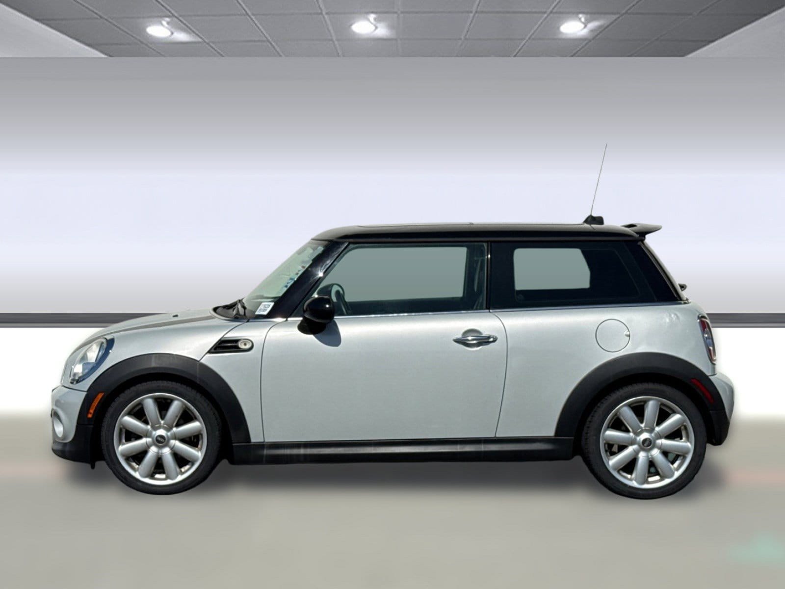 Used 2013 MINI Cooper Base with VIN WMWSU3C52DT692205 for sale in Colma, CA