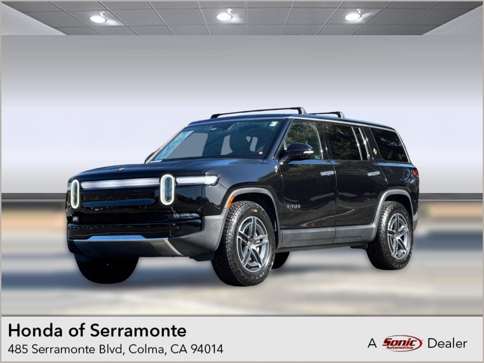 2025 Rivian R1S