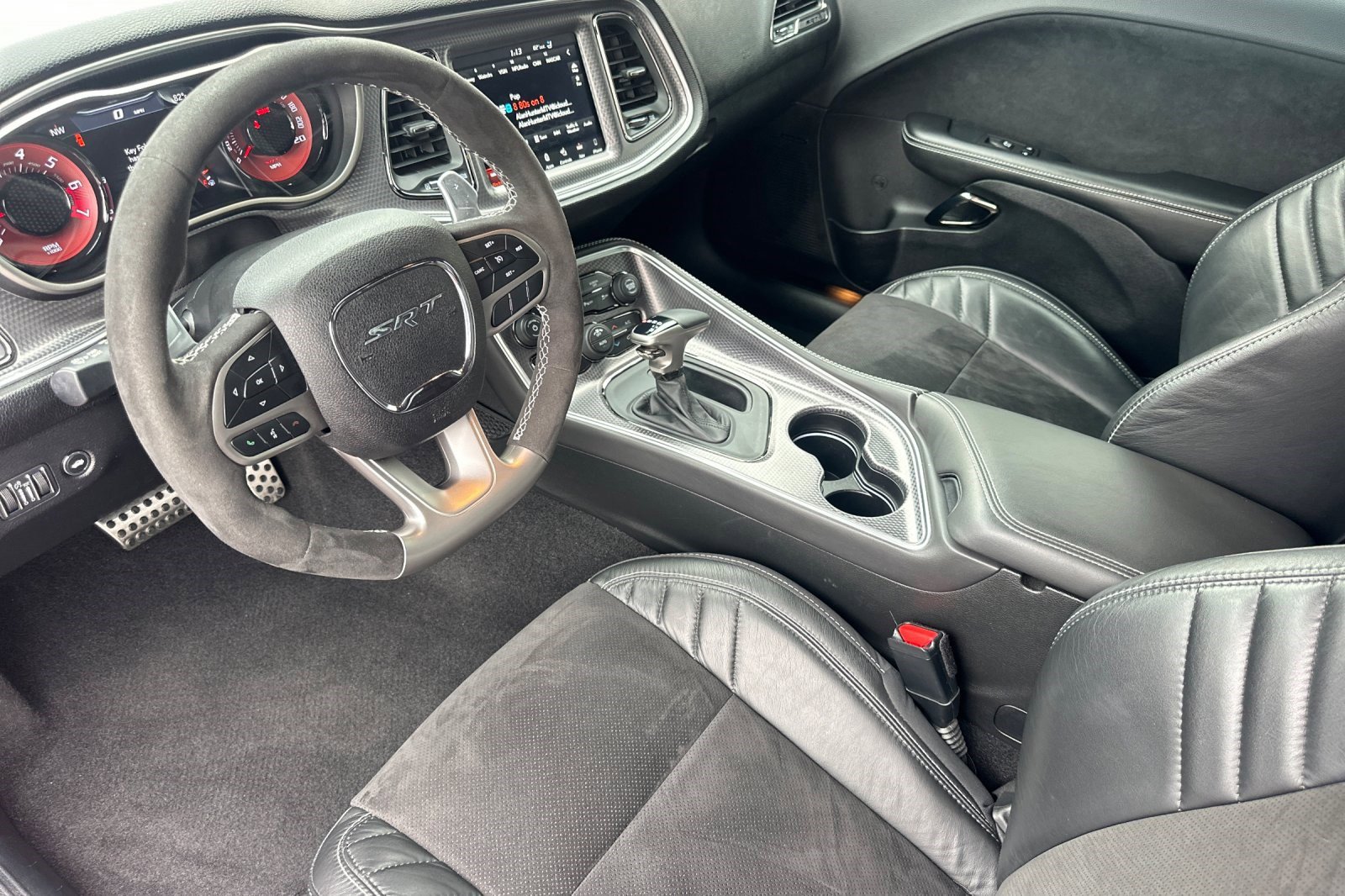2019 Dodge Challenger SRT8 Hellcat Redeye Widebody photo 4