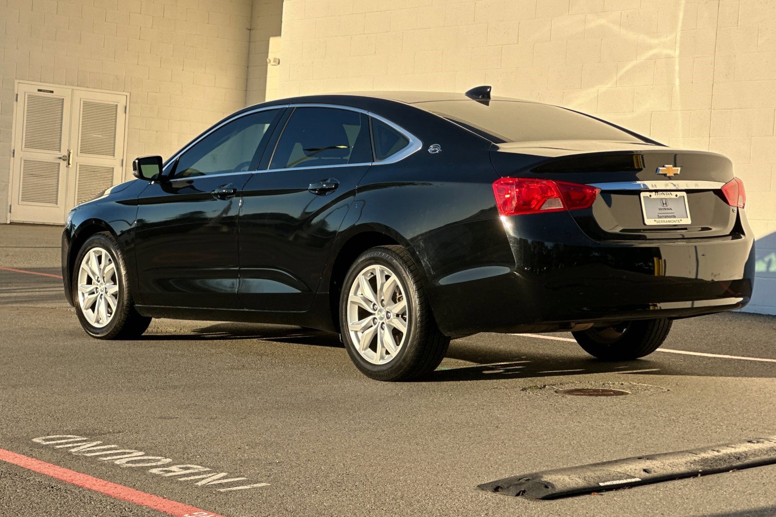 2018 Chevrolet Impala 1LT photo 3