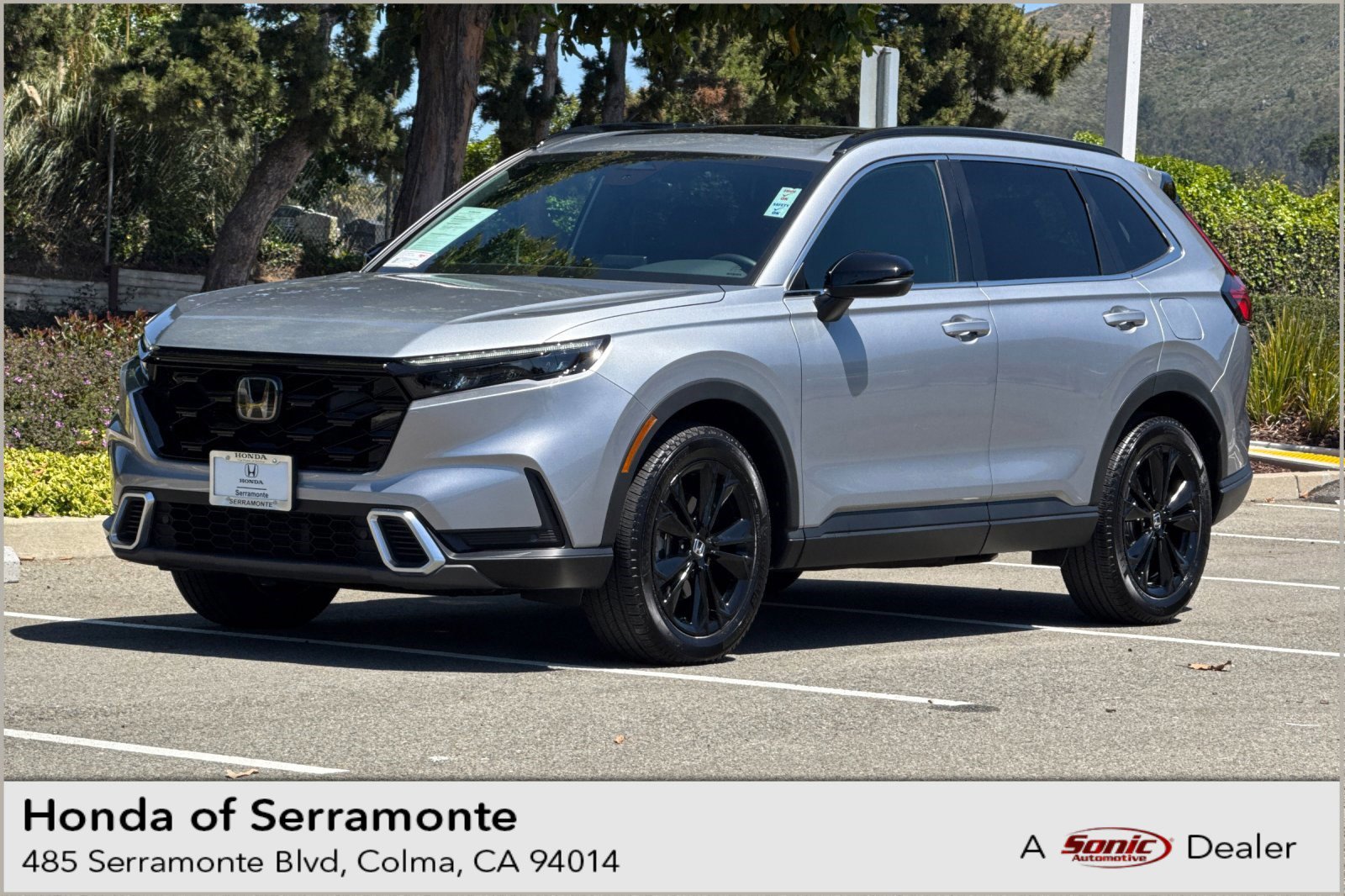 2023 Honda CR-V Hybrid Sport Touring AWD's photo
