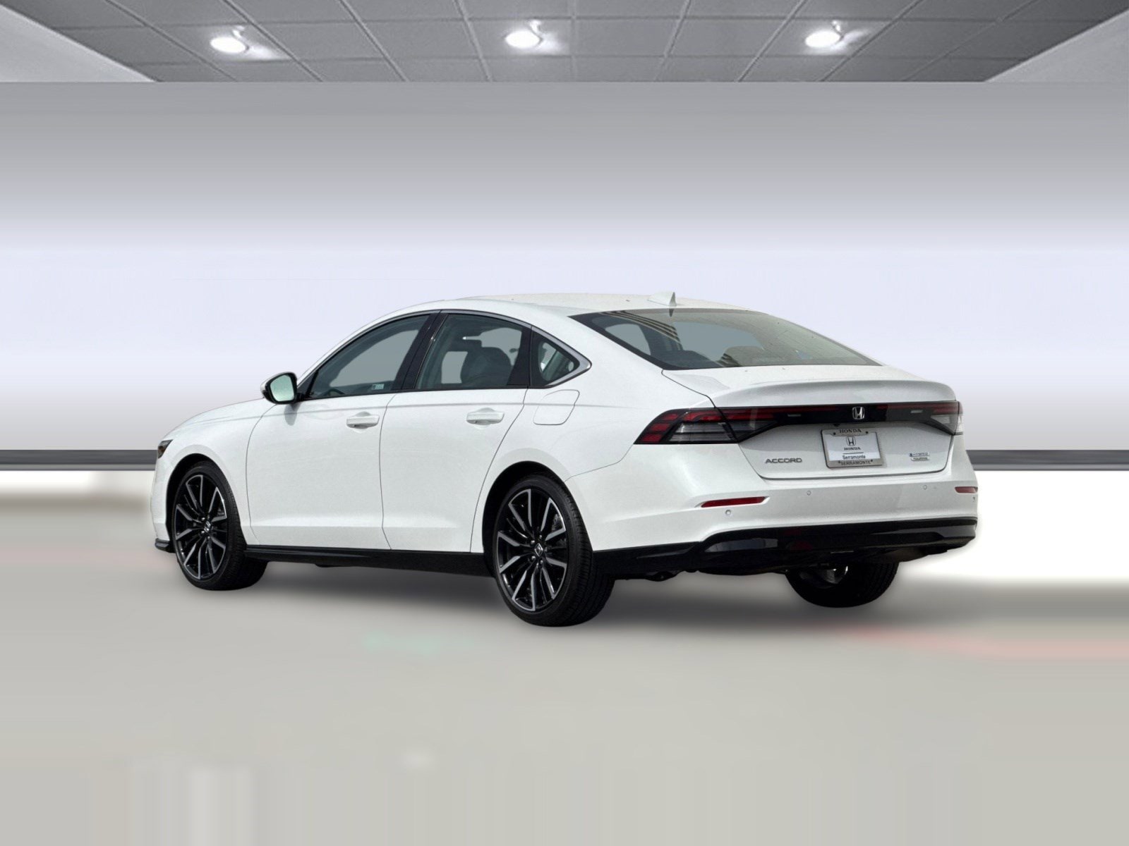 2025 Honda Accord Hybrid Touring photo 2