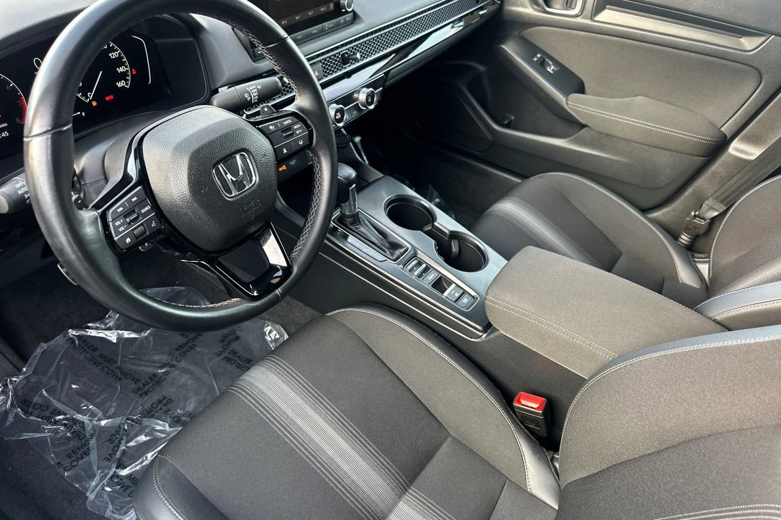 2024 Honda Civic Sport photo 4