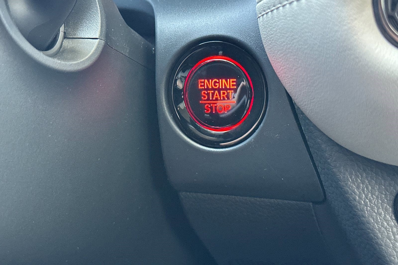 2026 Honda HR-V LX - Photo 28