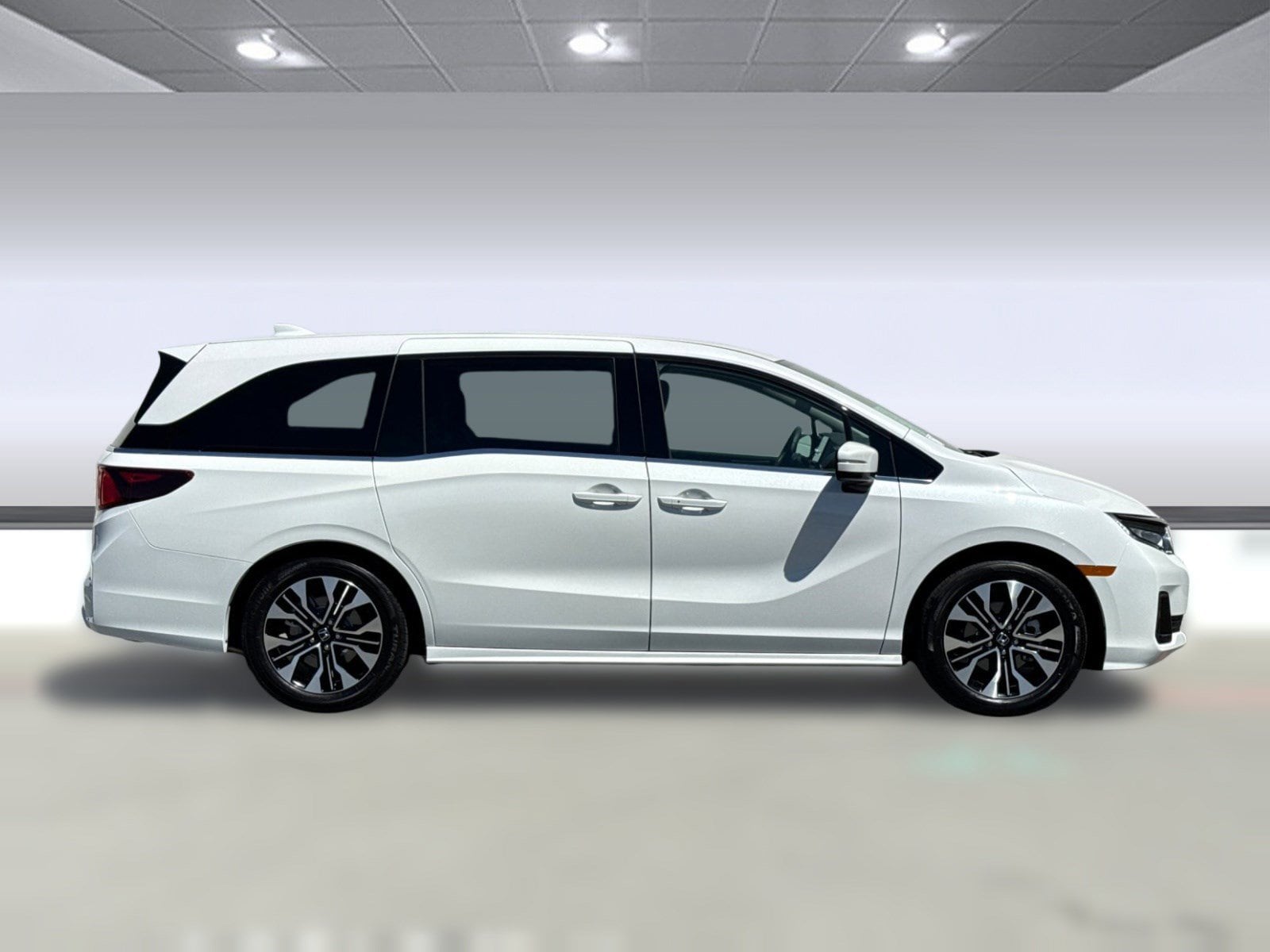 2026 Honda Odyssey Elite photo 6