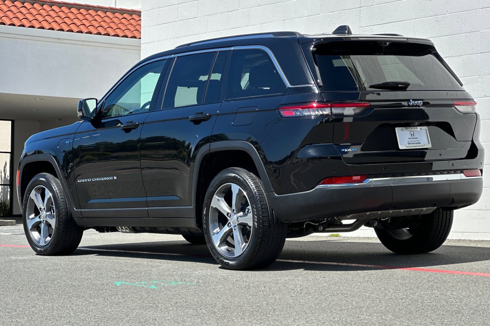 2024 Jeep Grand Cherokee 4xe Base photo 2