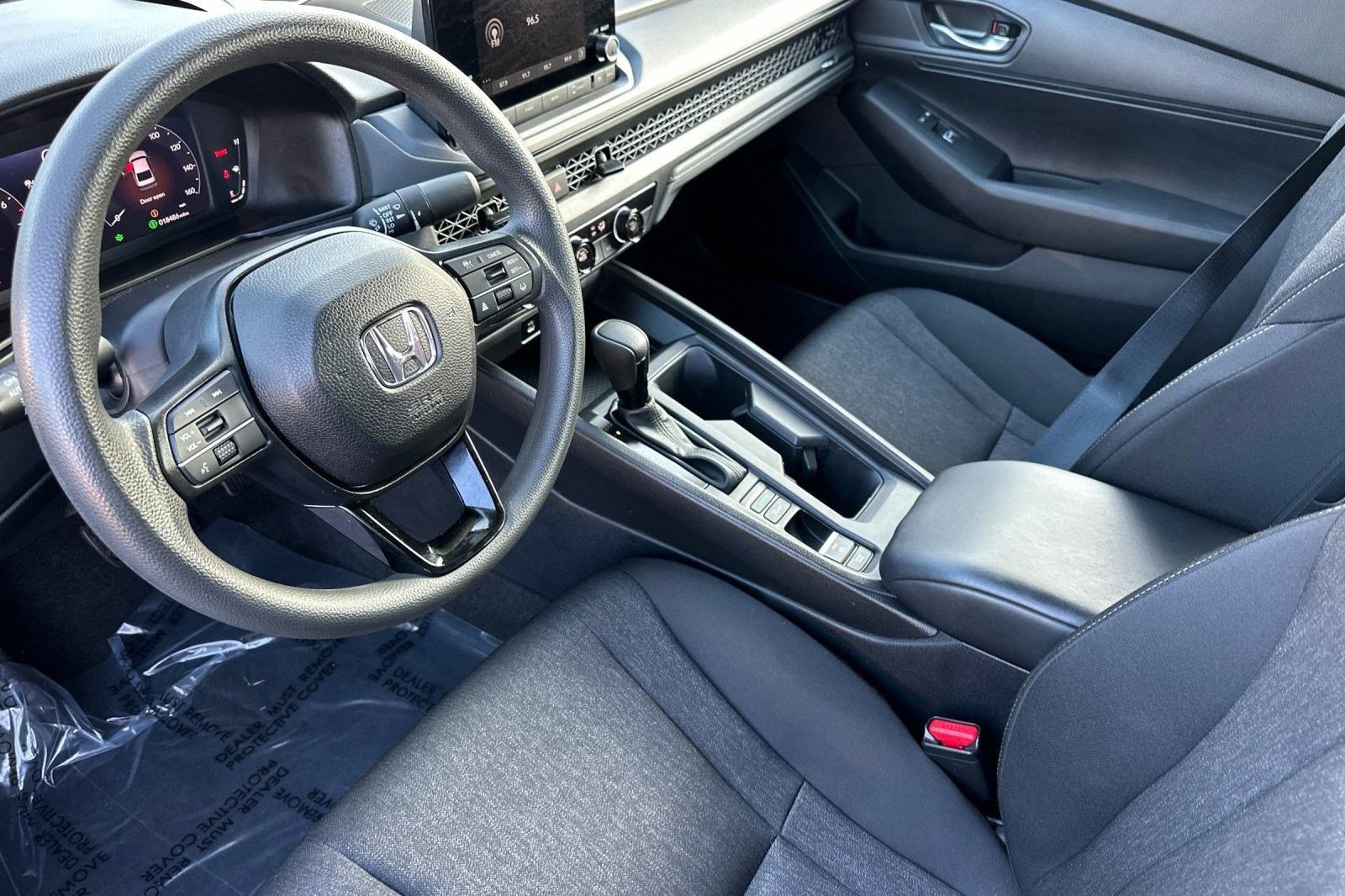 2024 Honda Accord LX photo 4