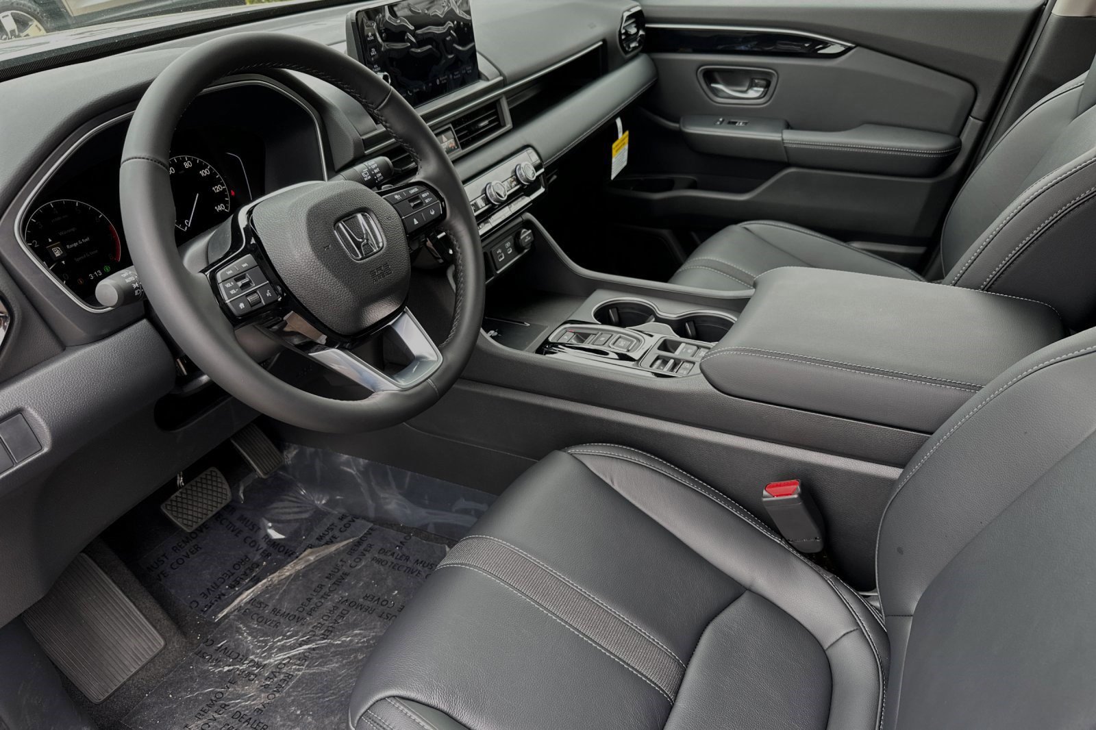 2025 Honda Pilot Touring photo 4