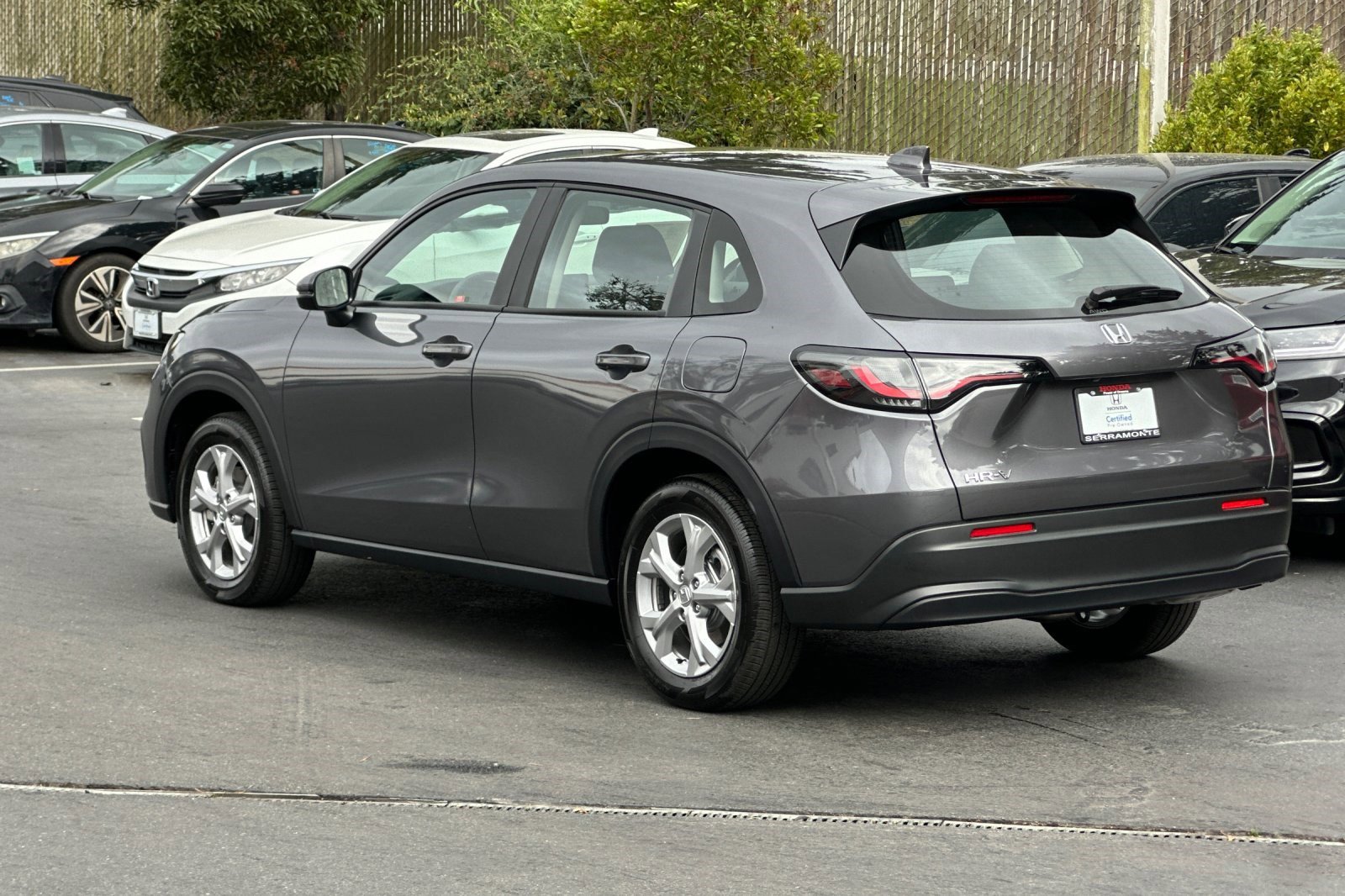 2025 Honda HR-V LX photo 3