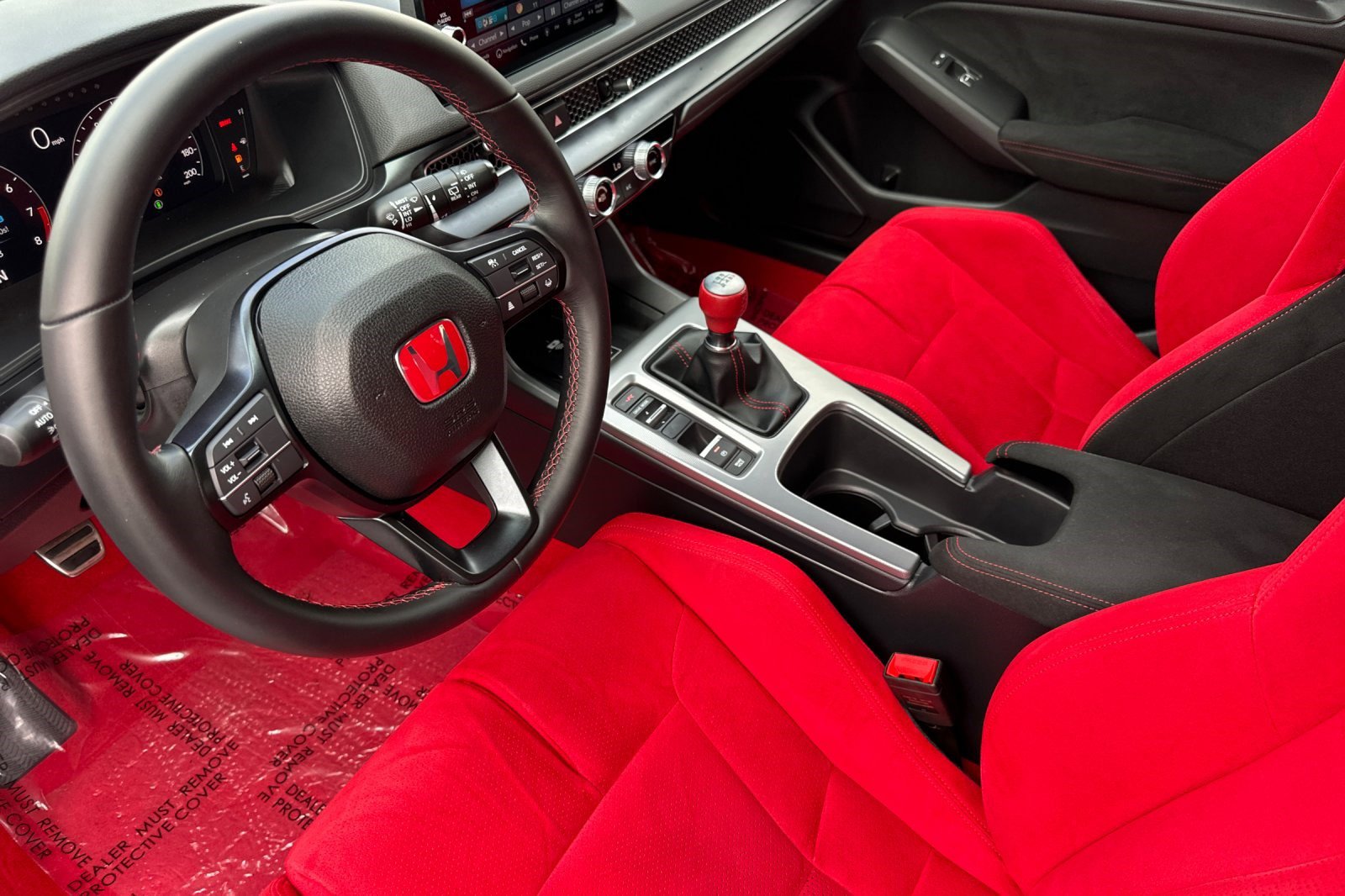 2024 Honda Civic Type R photo 4