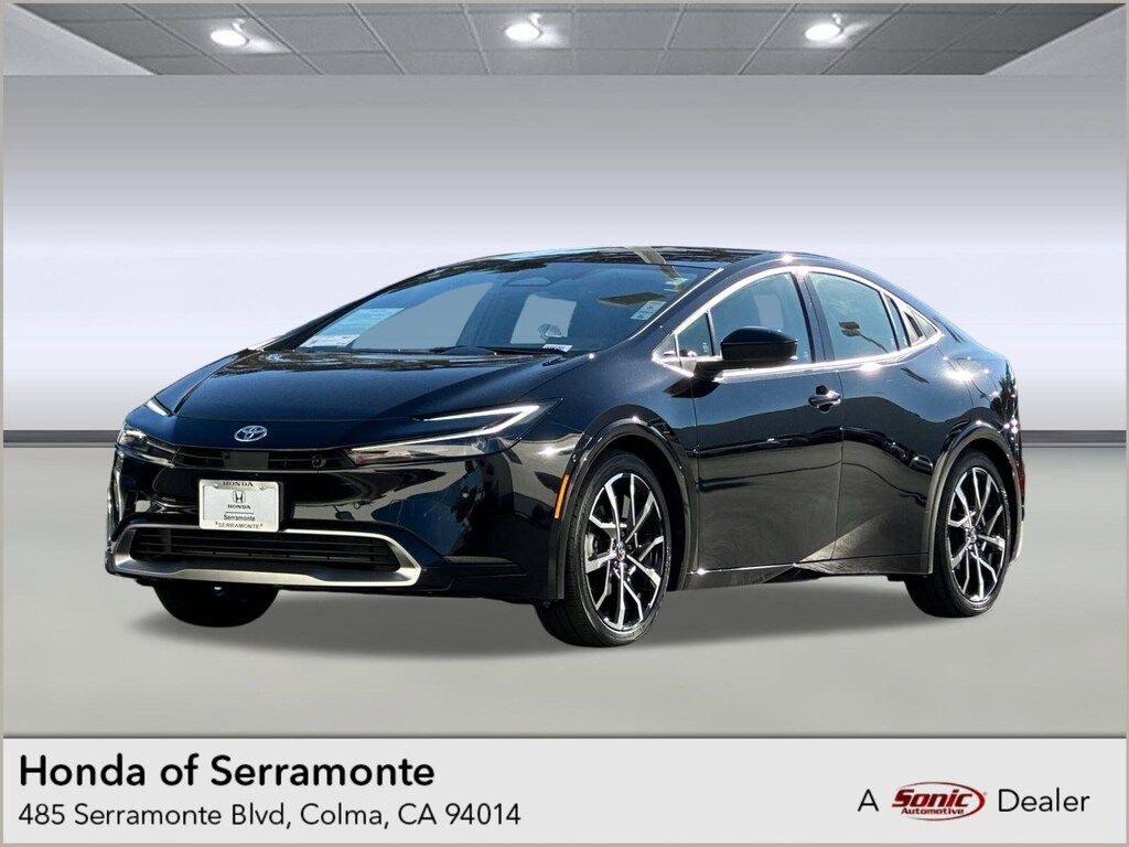 Used 2025 Toyota Prius Plug-in Hybrid XSE Premium Hatchback