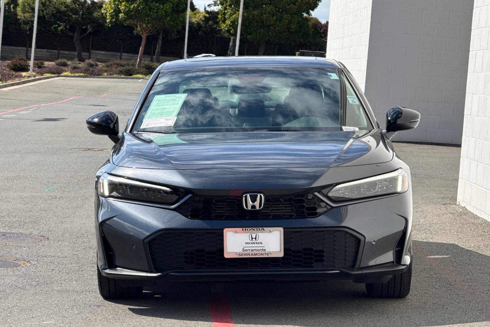 2025 Honda Civic Hybrid Sport Touring photo 4